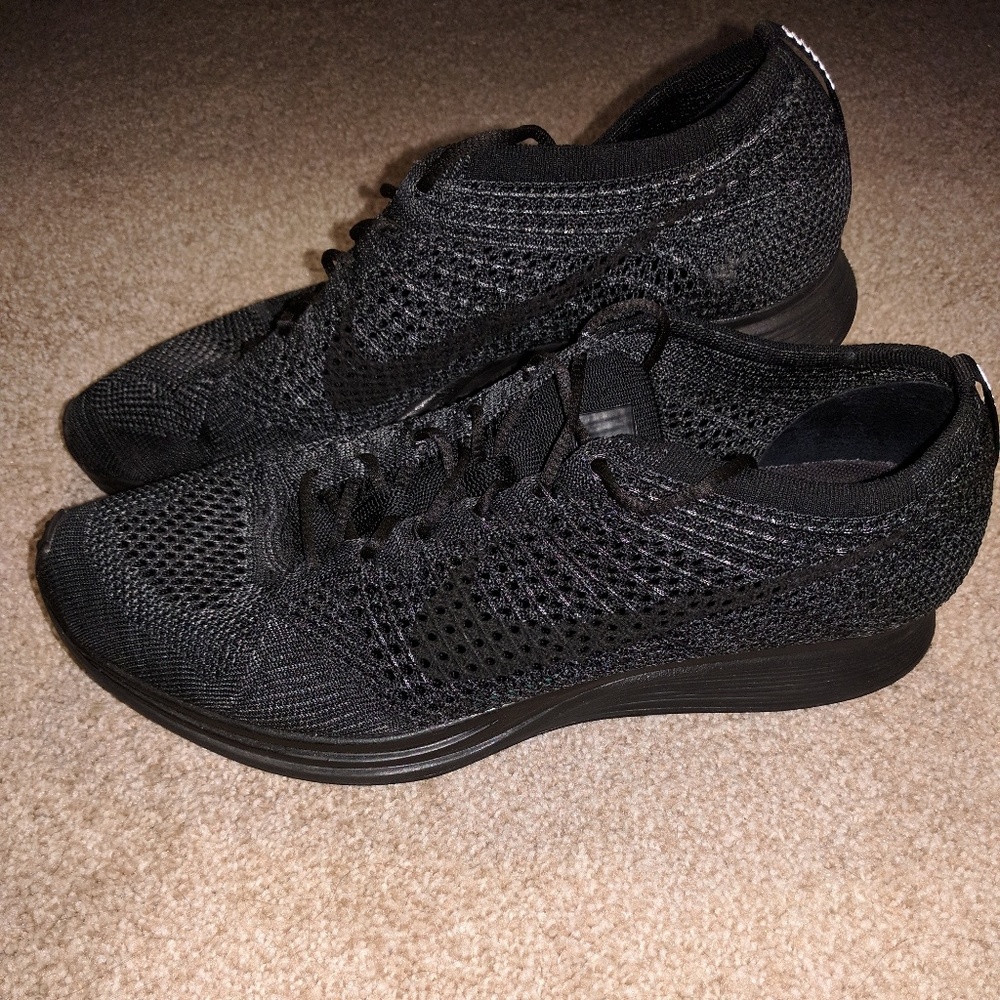 Nike Flyknit Racer Size 10.5